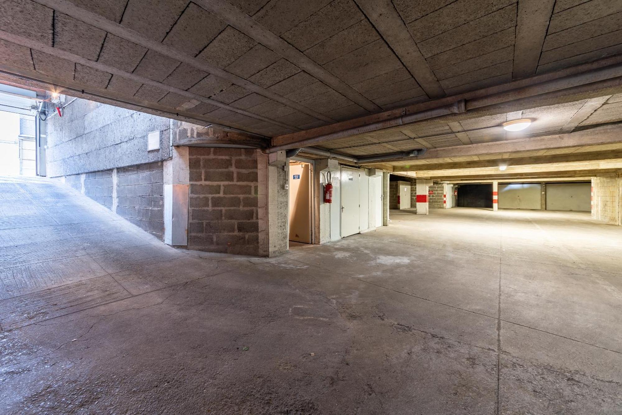 Appartement Cosy Avec Place De Parking Privee Le Mans Exterior photo